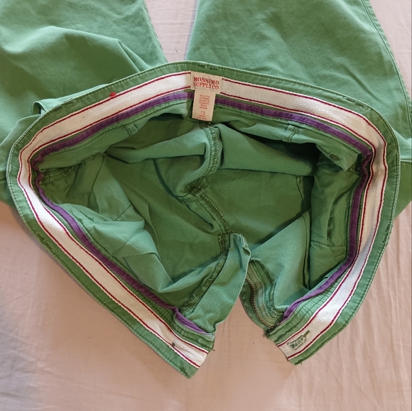 Mossimo supply co. Size 13 mid rise long green shorts/ capris/ bermuda - Picture 14 of 14